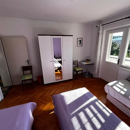 Megi Appartamento Makarska