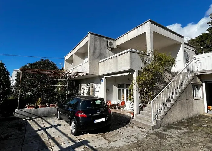 Apartment Megi Makarska